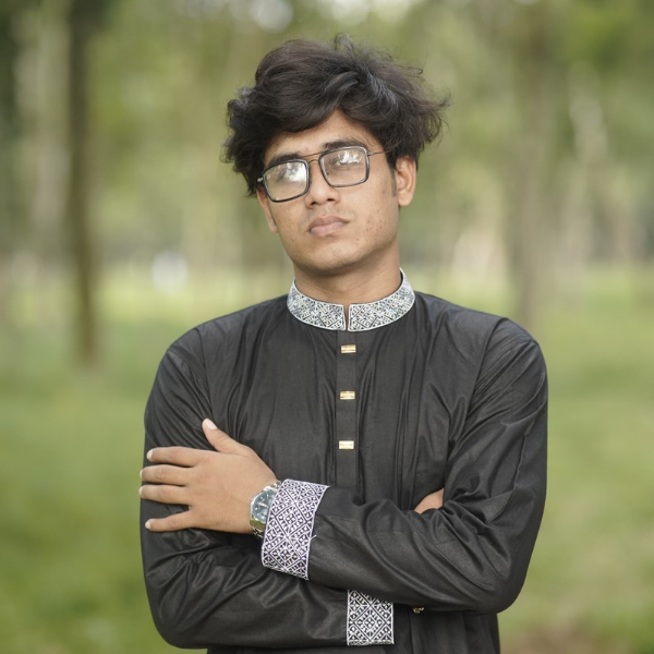 প্রিমিয়াম সফট কটন কাপড়ের নিখুঁত এম্ব্রয়ডারি সুতার কাজ করা স্টাইলিশ পাঞ্জাবি one